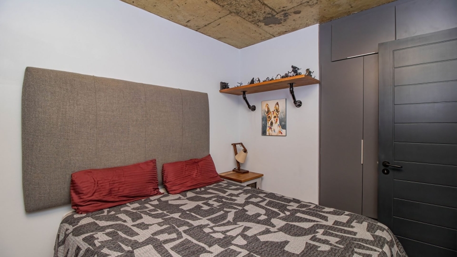 1 Bedroom Property for Sale in Beachfront Western Cape